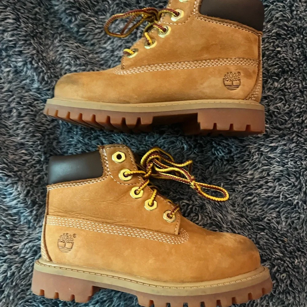 Timberland Kids Wheat Nubuck Lace-Up Boots